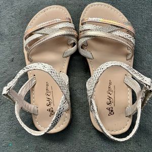 Kid Sandals size 9